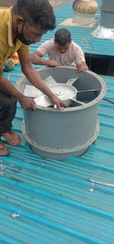 Roof extractor fans (1)